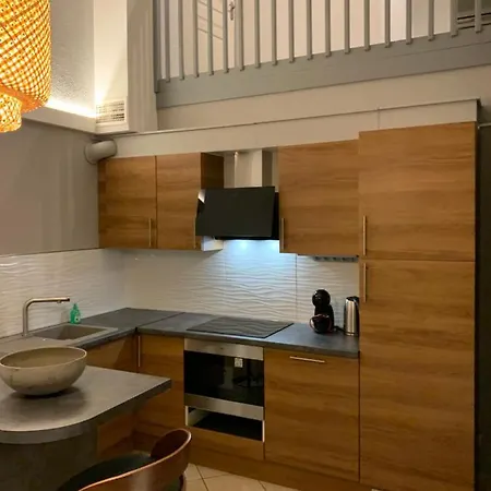 Aparthotel Résidence La Pinède *