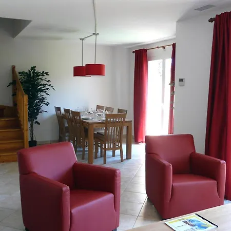La Pinede Aparthotel Le Barcarès