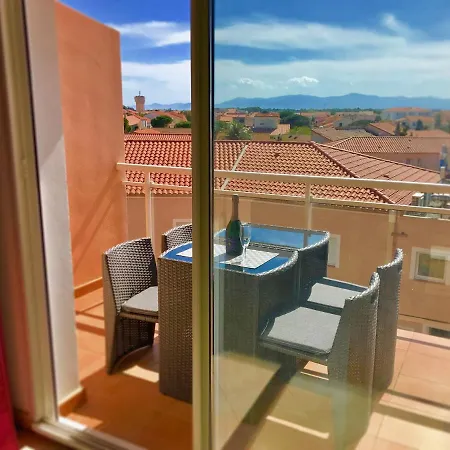 Aparthotel La Pinede